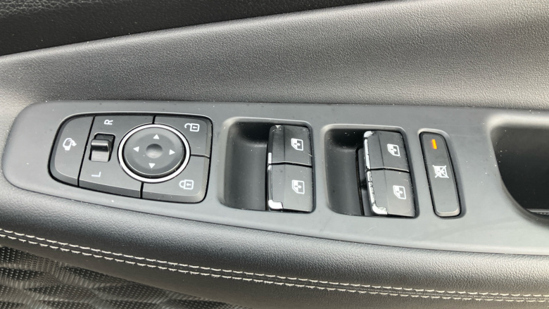 Hyundai Santa Fe 2.2 CRDi Premium 5dr 4WD Diesel Estate